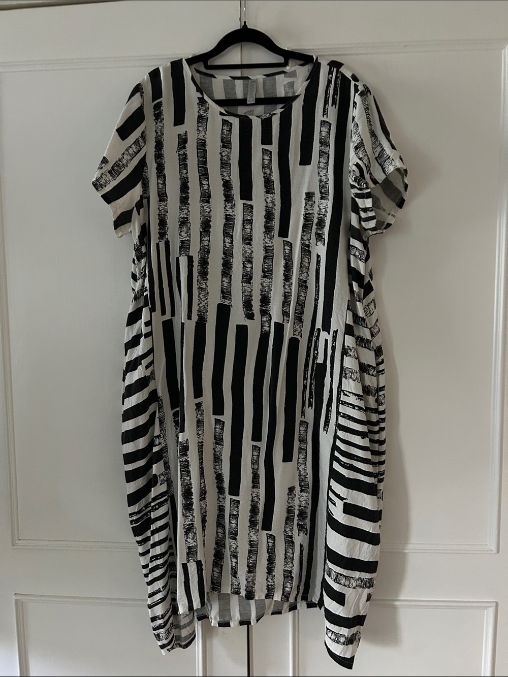 Monochrome Black & White Midi Dress with Graphic Stripe Print